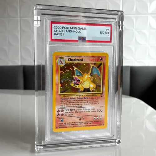 Carta Pokémon Charizard Base Set II Graduada PSA