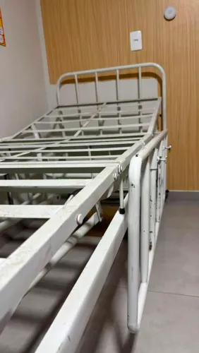 Cama hospitalar