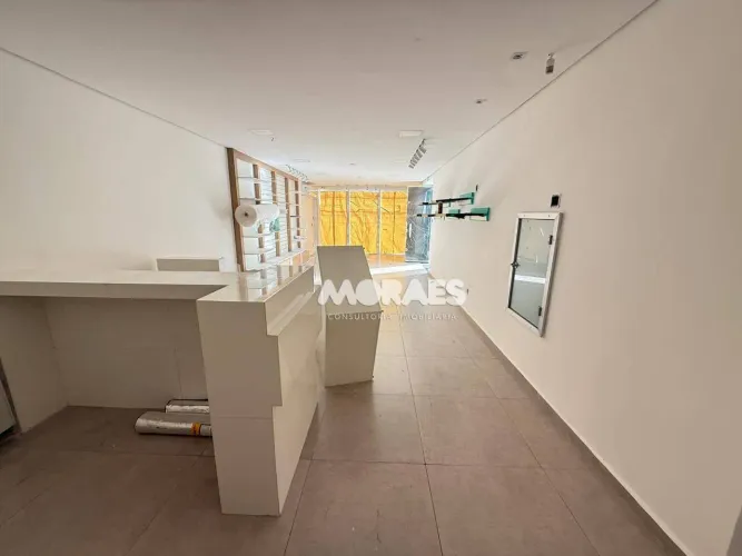 Salão para alugar, 152 m² por R$ 6.000/mês - Roman Ville - Bauru/SP