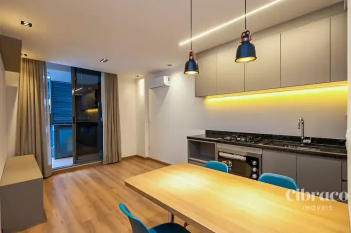 Apartamento para alugar no Campina do Siqueira com 1 quarto de 82,76m² - Condomínio Reserv