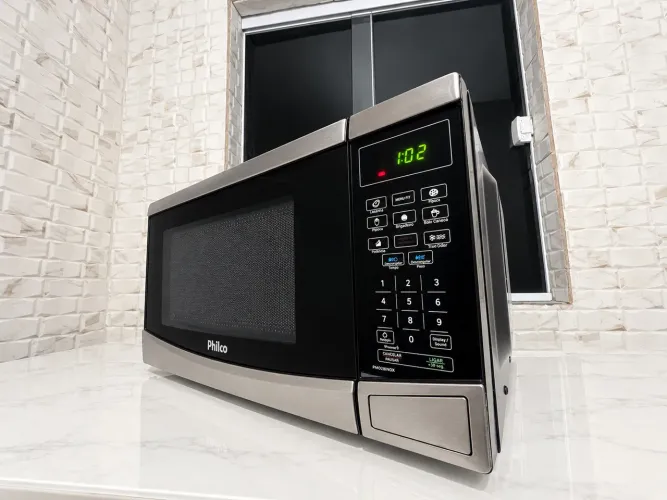 Microondas Philco 28L Preto