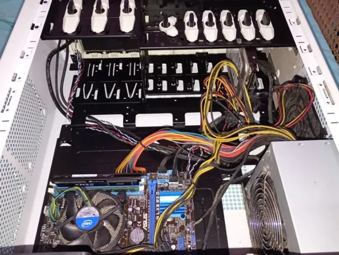 CPU gamer com processador i5, 6gb memória,hd 1tb e gabinete gamer Cougar