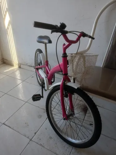 Vendo bicicleta aro 20 no precinho