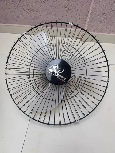 Ventilador Delta de Parede Bivolt 60cm preto