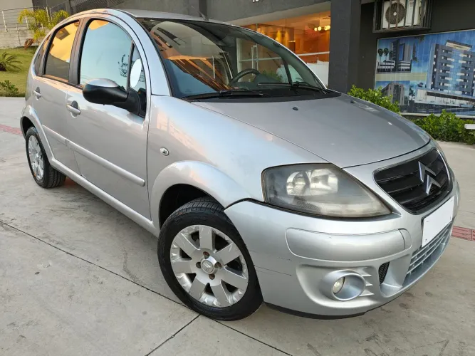 Citroen C3 Exclusive 1.4 Flex 8V 5P 2012