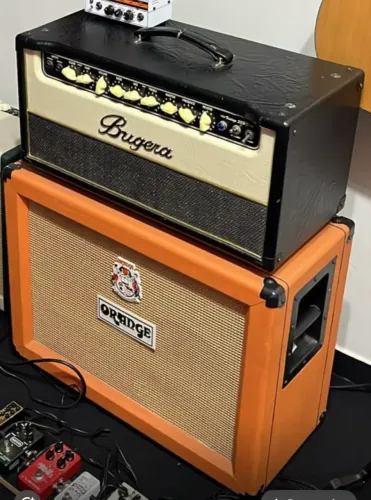 Bugera v55 + caixa orange 2x12 V30