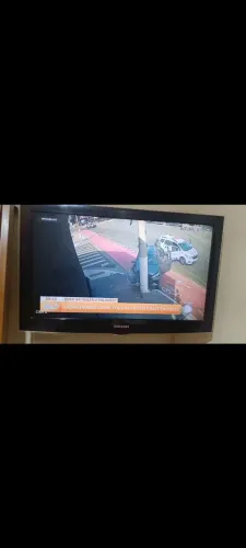 ?TV Samsung 32" LCD (Modelo LN32D450) - Perfeito Estado + Controle