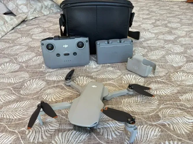 Drone DJI mini 2 SE combo FLY MORE