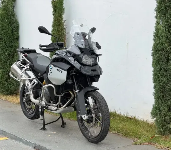 BMW F 900 GS Adventure Plus 2025