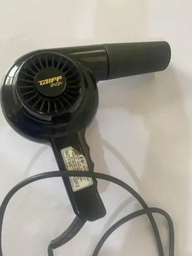 Secador de cabelo 