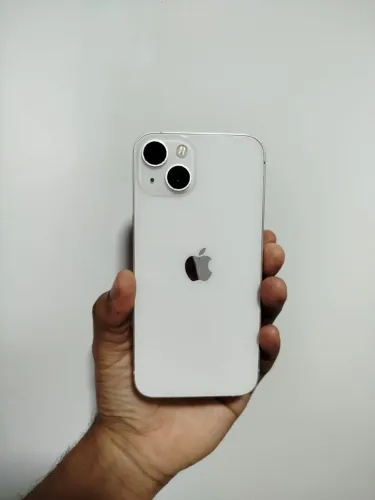 iPhone 13 branco novo
