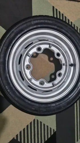 Pneu continental 175/ 55 R15 