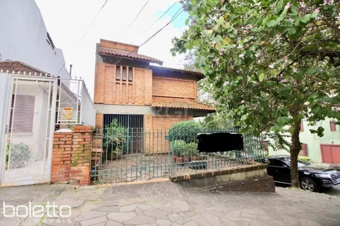 Casa para Alugar no Bairro Bela Vista - Porto Alegre/RS
