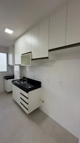 Alugo apartamento próximo ao shopping estação