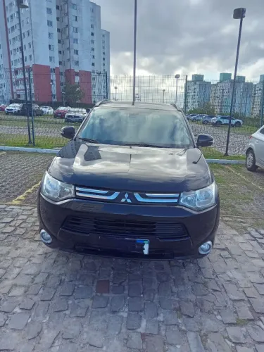 Mitsubishi Outlander 2.0 16V 160cv Aut. 2015