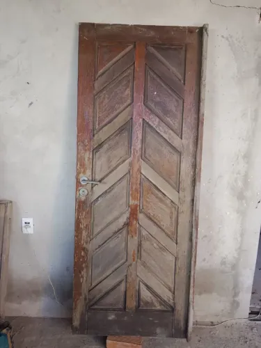 PORTA DE MASSARANDUBA 80X2,10 MADEIRA