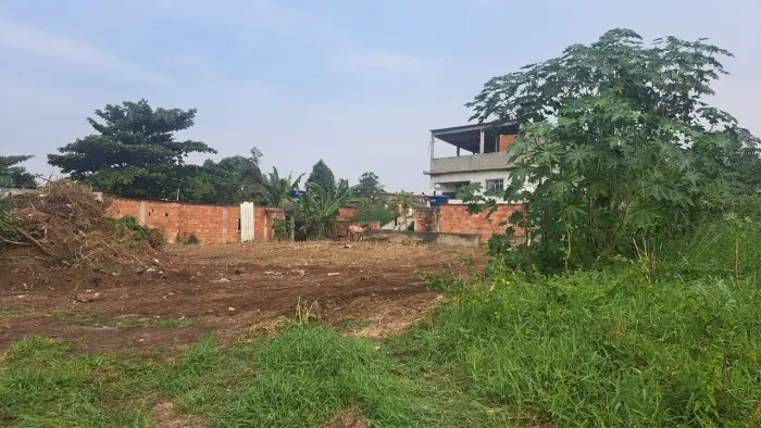 Terrenos próximo ao lote 15