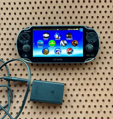 PS Vita Desbloqueado Funciona tudo
