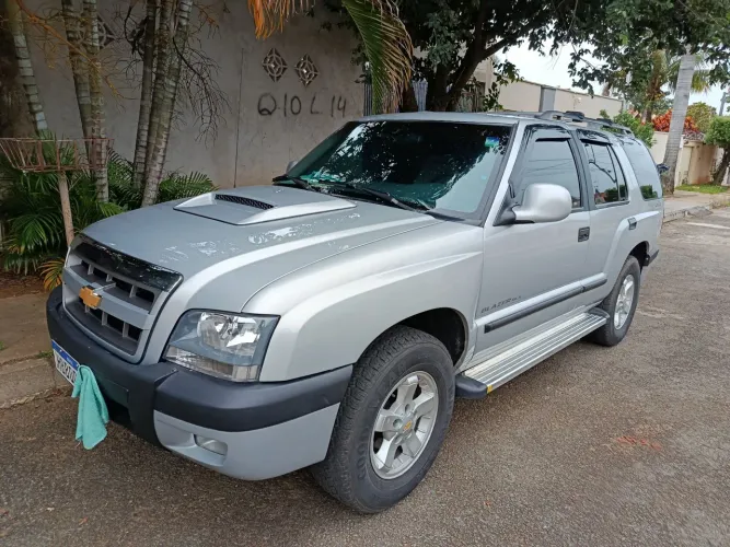Chevrolet S10 Blazer DLX 2.8 4X4 TB Interc. Diesel 2004