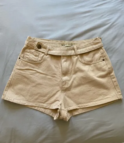 Short Lindo