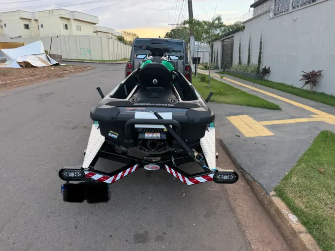 Jet ski Sea-Doo GTI SE 170