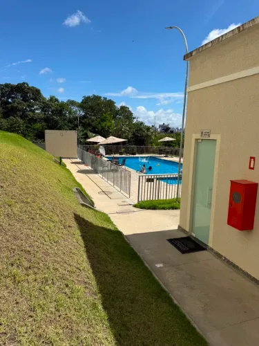 APARTAMENTO MOBILIADO NO PORTAL DO SOL / CONTRATO ANUAL / ÁREA DE LAZER COMPLETA