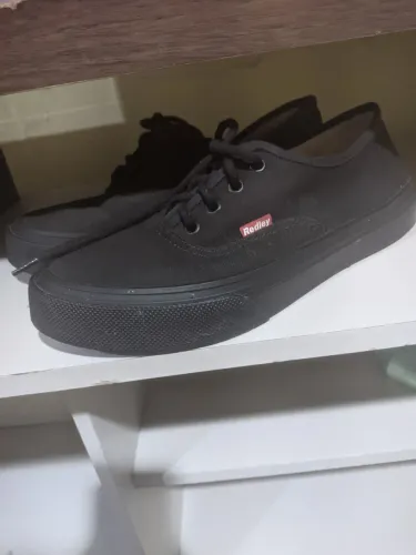 Redley pouco usado
