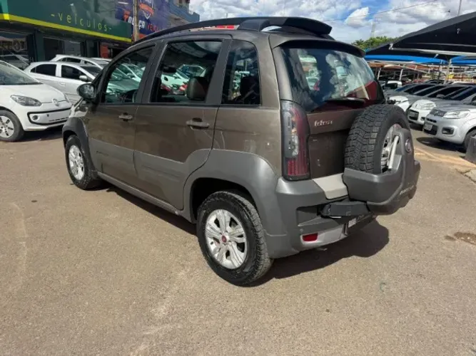 Fiat Idea Adv./ Adv.lock.dualogic 1.8 Flex 5P 2014