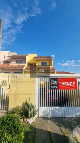 Sobrado Triplex no Bairro Abranches em Curitiba/PR