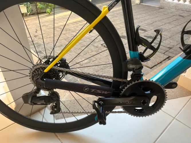 Bicicleta speed Willier Sram Force 12v AXS