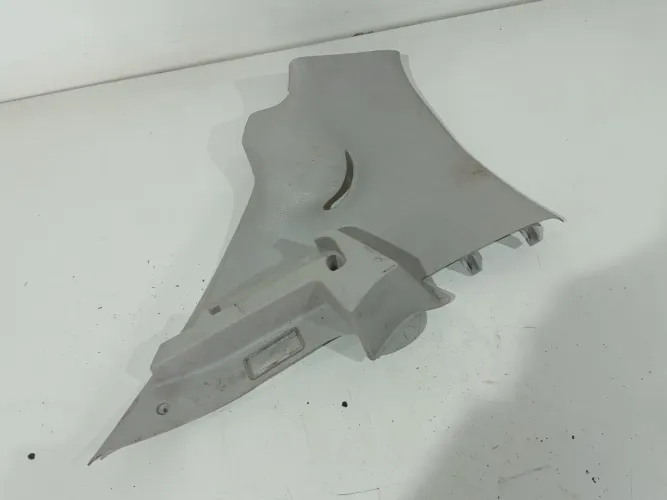 Suporte Esquerdo Tampão Bagagito Peugeot 206 1999 A 2010