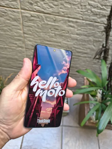 Motorola Moto Edge 70 (Normal) zerado