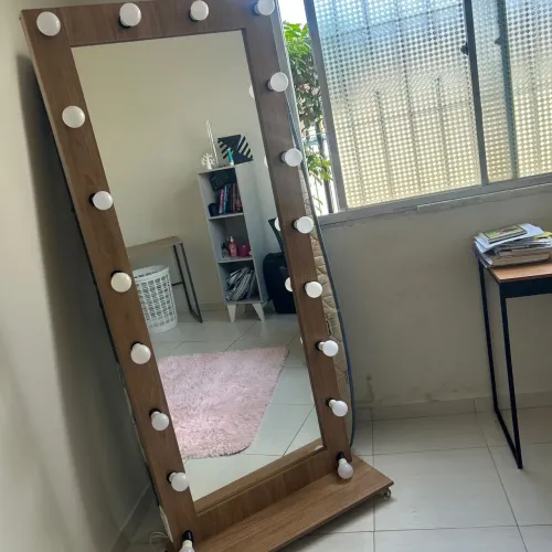 Vendo espelho camarim