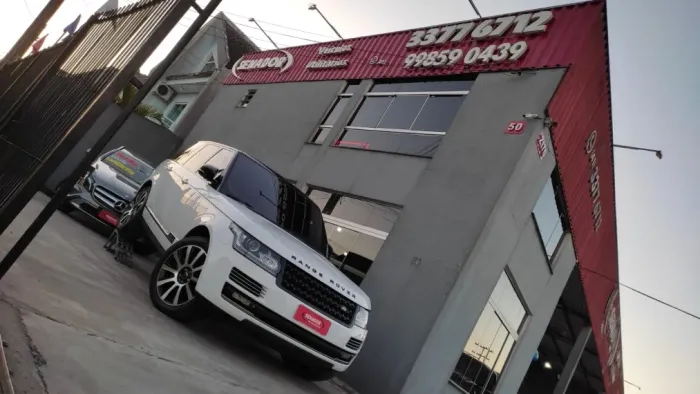 Land Rover Range Rover Vogue 4.4 Auto. SDV8 Diesel. 2014