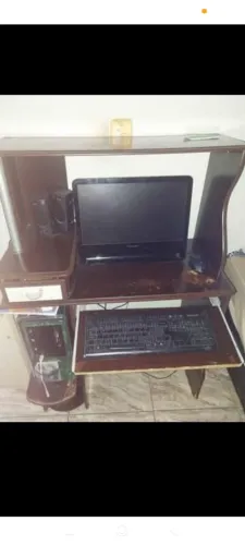 ? VENDO COMPUTADOR POSITIVO COM MESA E ACESSÓRIOS