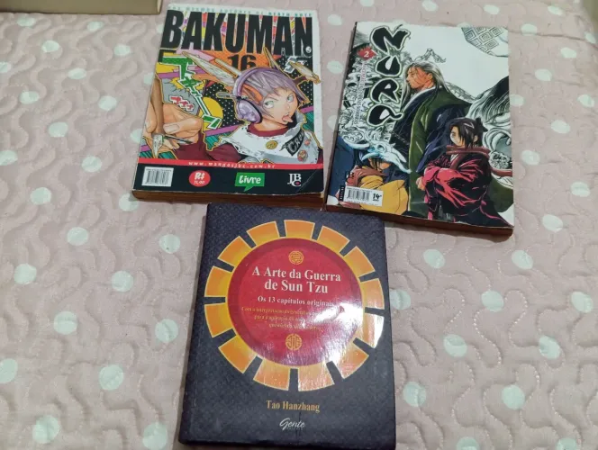 Livros, Mangás e HQs (Ler descrição)