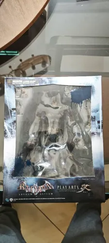 Batman Arkham Asylum - Play Arts Kai (Square Enix)