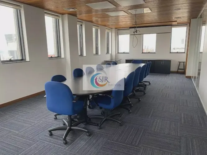 Laje comercial de 800 m² em Pinheiros