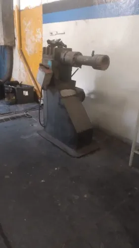 OPORTUNIDADE EXTRUSORA DE BORRACHA EM EXCELENTE ESTADO