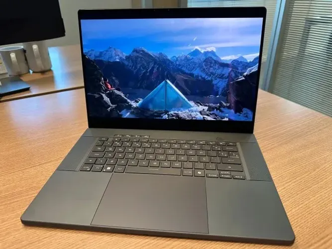 Notebook Gamer Rog Zephyrus G16 Rtx4070 Ryzen Ai 9 32gb 2tb W11 Cinza