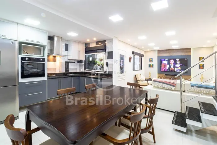 Casa de Condomínio à venda com 140,00m² e 3 quartos em Copacabana, Rio de Janeiro - rj