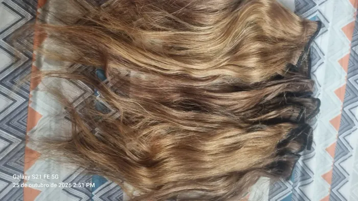 Cabelo humano vietnamita na tela