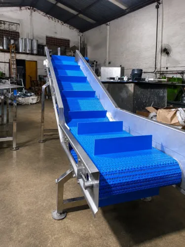 ESTEIRAS TRANSPORTADORAS EM AÇO INOX - FABRICAÇÃO SOB MEDIDA