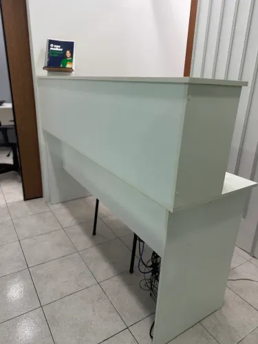 Balcão de atendimento/ recepção