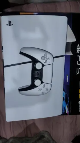 PlayStation 5 / PS5 slim 