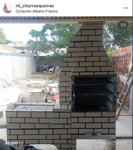 Churrasqueira pré moldada com fogão a lenha 1.500