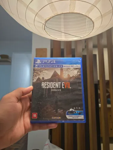 PS4 - Resident Evil 7 Biohazard