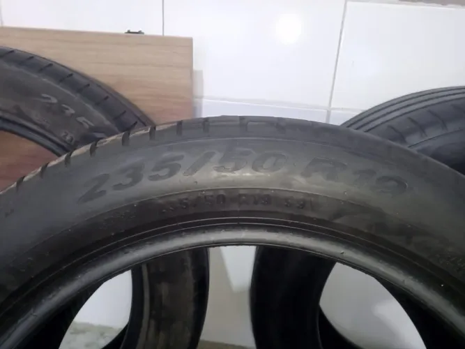 Pneus Pirelli aro 19