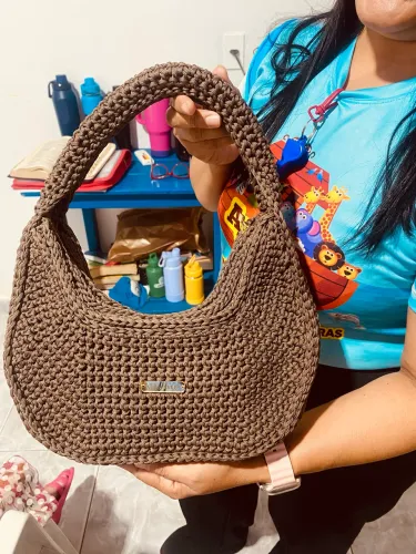 Bolsa de crochê baguete