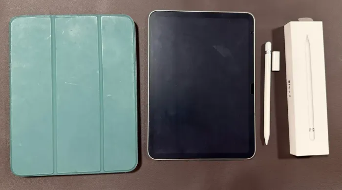 iPad 10, 64gb, com Apple Pencil e caixa